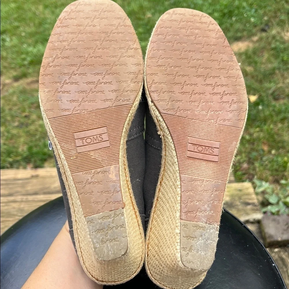 TOMS Calypso Grey Peep Toe Espadrille Wedge Canvas Sandals Heels Shoes Size 9